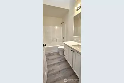 209 Factory Avenue N, Renton, WA 98057 - Photo 12