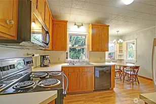 7212 Pioneer Hwy, Stanwood, WA 98292 - Photo 20