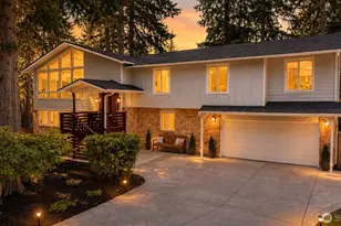 2531 Sahalee Dr W, Sammamish, WA 98074 - Photo 2