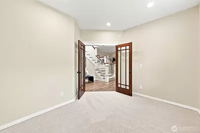 451 211th Avenue NE, Sammamish, WA 98074 - Photo 14