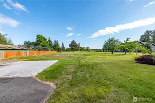 323 W King Tut Rd, Bellingham, WA 98226 - Photo 28
