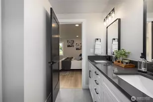 323 W King Tut Rd, Bellingham, WA 98226 - Photo 20
