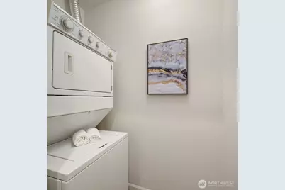 1000 Aurora Avenue N #311, Seattle, WA 98109 - Photo 18