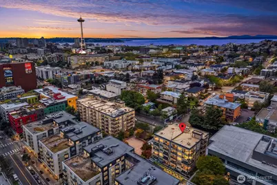 1000 Aurora Avenue N #311, Seattle, WA 98109 - Photo 30