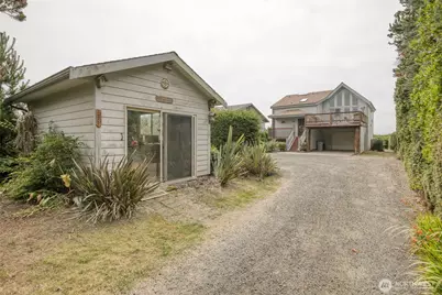 501 Ocean Shores Boulevard NW, Ocean Shores, WA 98569 - Photo 2