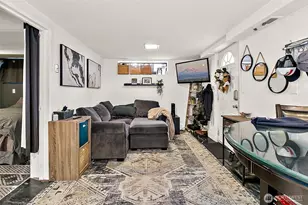 2416 NE 16th St, Renton, WA 98056 - Photo 18