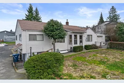 2416 NE 16th Street, Renton, WA 98056 - Photo 6