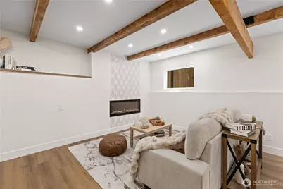 20921 W Richmond Road, Bothell, WA 98021 - Photo 32