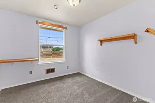 536 SW 18th St, Chehalis, WA 98532 - Photo 22