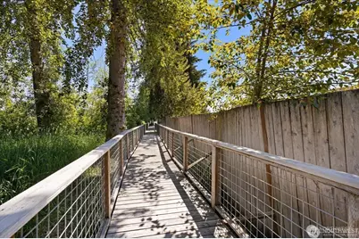 4605 170th Place NE, Redmond, WA 98052 - Photo 32