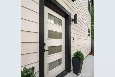 3513 SW Austin Street, Seattle, WA 98126 - Photo 2