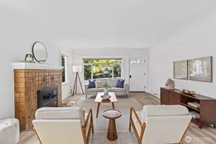 4016 38th Ave SW, Seattle, WA 98126 - Photo 2