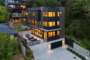 1419 36th Ave S, Seattle, WA 98144 - Photo 2