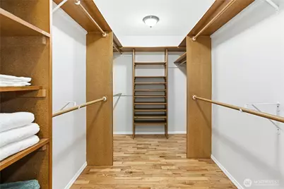 2011 145th Avenue SE, Bellevue, WA 98007 - Photo 14