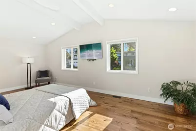 2011 145th Avenue SE, Bellevue, WA 98007 - Photo 10