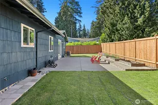 2011 145th Ave SE, Bellevue, WA 98007 - Photo 30