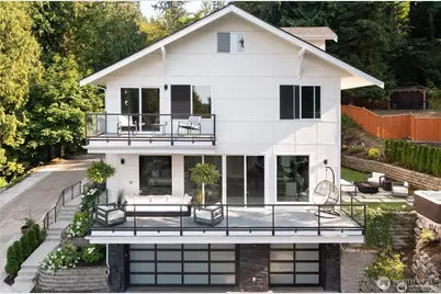 16831 84th Lane NE, Kenmore, WA 98028 - Photo 2