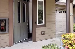 2115 201st Pl SE, Bothell, WA 98012 - Photo 2