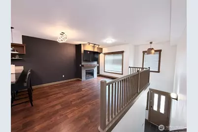 2115 201st Place SE #D5, Bothell, WA 98012 - Photo 4