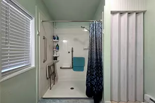 521 Central Ave, South Bend, WA 98586 - Photo 8
