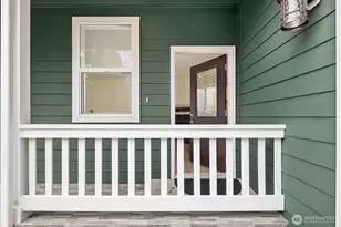 2117 SW 103rd Pl, Seattle, WA 98146 - Photo 4