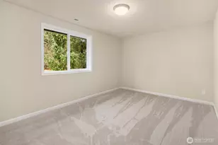 2117 SW 103rd Pl, Seattle, WA 98146 - Photo 26