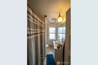 105 E 2nd Street, Aberdeen, WA 98520 - Photo 10