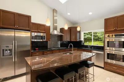 7010 126th Avenue NE, Lake Stevens, WA 98258 - Photo 14
