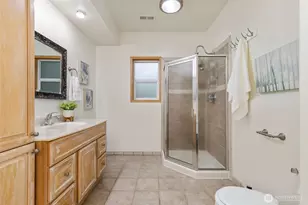 144 NE Clearview Ln, Bremerton, WA 98310 - Photo 32