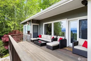 144 NE Clearview Ln, Bremerton, WA 98310 - Photo 6