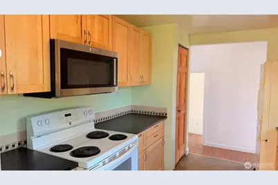 11522 8th Avenue NE, Seattle, WA 98125 - Photo 10