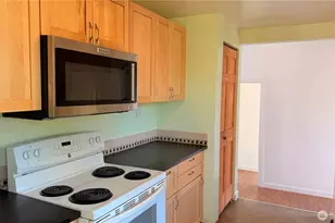 11522 8th Ave NE, Seattle, WA 98125 - Photo 10