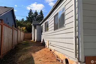 11522 8th Ave NE, Seattle, WA 98125 - Photo 22