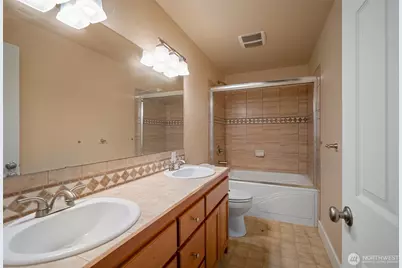 496 Harvest Edge Pl, Burlington, WA 98223 - Photo 32