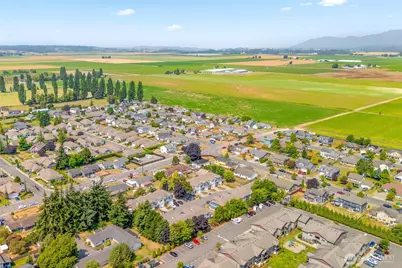 496 Harvest Edge Pl, Burlington, WA 98223 - Photo 4