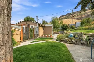810 Spokane Way, Grand Coulee, WA 99133 - Photo 18