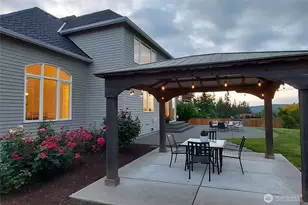 2446 279th Dr SE, Sammamish, WA 98075 - Photo 38