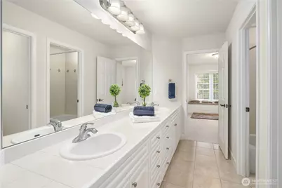 2446 279th Drive SE, Sammamish, WA 98075 - Photo 34