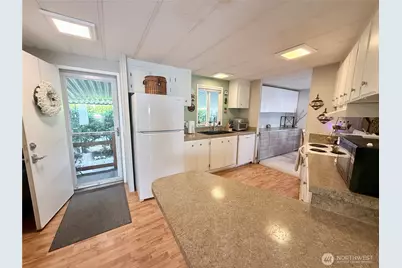 620 112th Street SE #312, Everett, WA 98208 - Photo 4