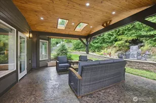 7525 120th Pl SE, Newcastle, WA 98056 - Photo 30