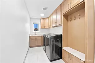 7525 120th Pl SE, Newcastle, WA 98056 - Photo 28
