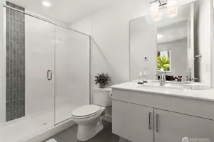 23119 NE 8th St, Sammamish, WA 98074 - Photo 18