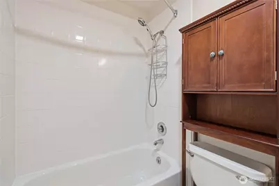20322 Bothell Everett Highway #E301, Bothell, WA 98012 - Photo 24