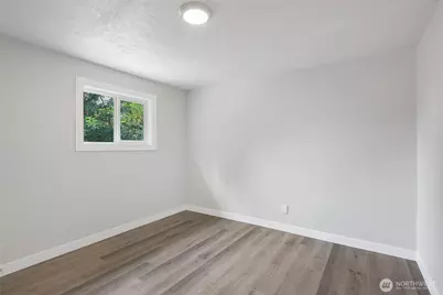 256 Douglas Street, Longview, WA 98632 - Photo 32