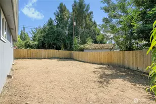 256 Douglas St, Longview, WA 98632 - Photo 38