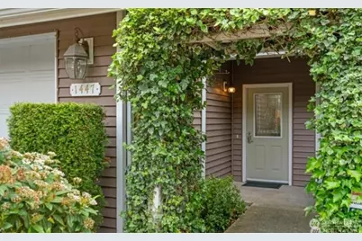 1447 NE 166th Court #1, Shoreline, WA 98155 - Photo 4