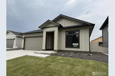 557 S Oasis Loop, East Wenatchee, WA 98802 - Photo 1