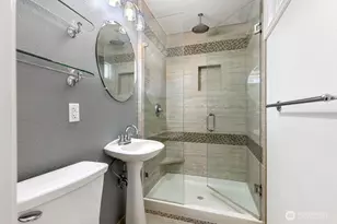 2701 NE 24th St, Renton, WA 98056 - Photo 20