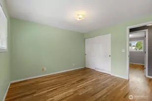 2701 NE 24th St, Renton, WA 98056 - Photo 18