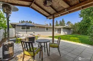 2701 NE 24th St, Renton, WA 98056 - Photo 24